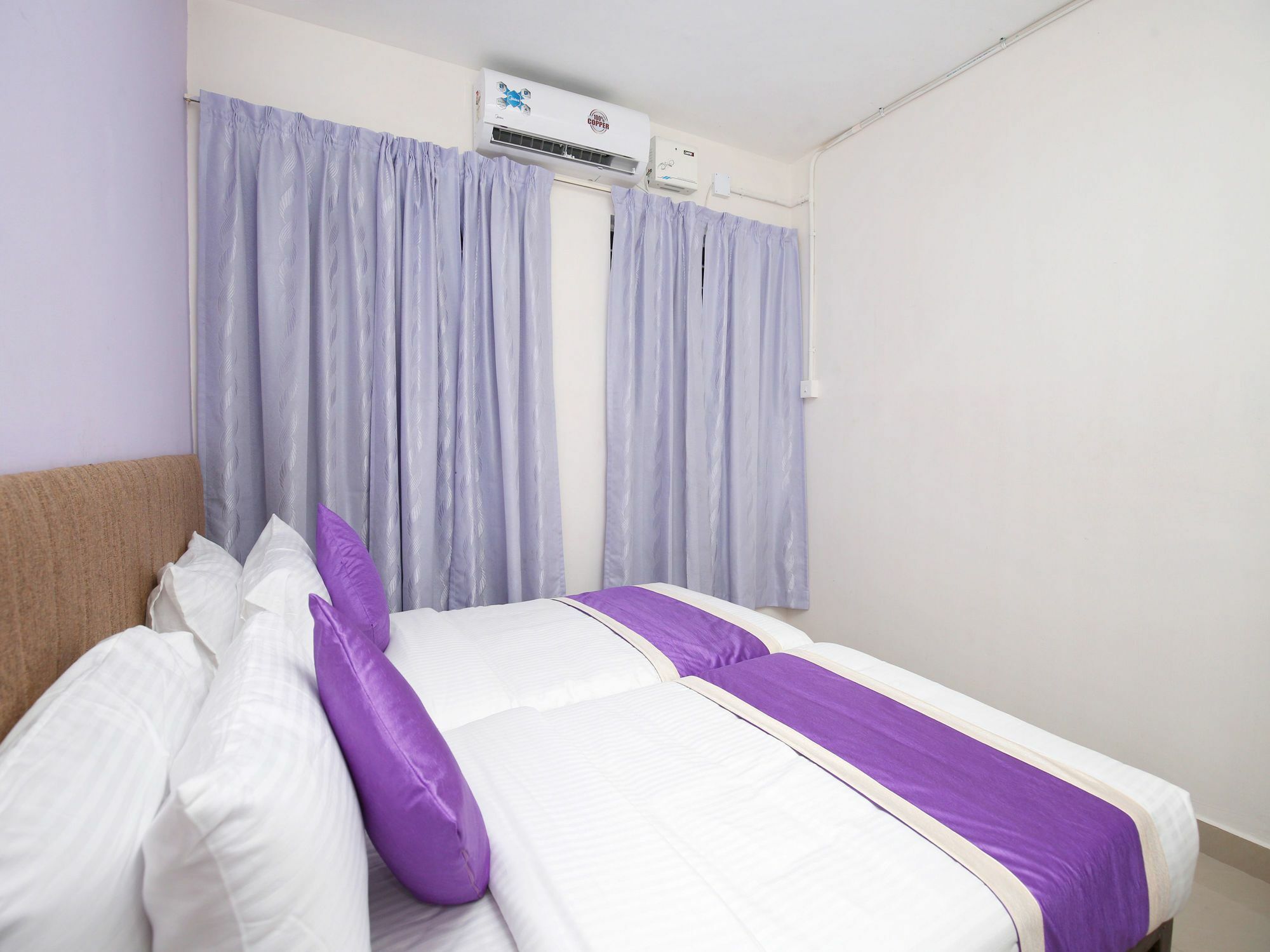 Oyo 9797 Hotel Vbee Plaza Thiruvananthapuram Exterior photo