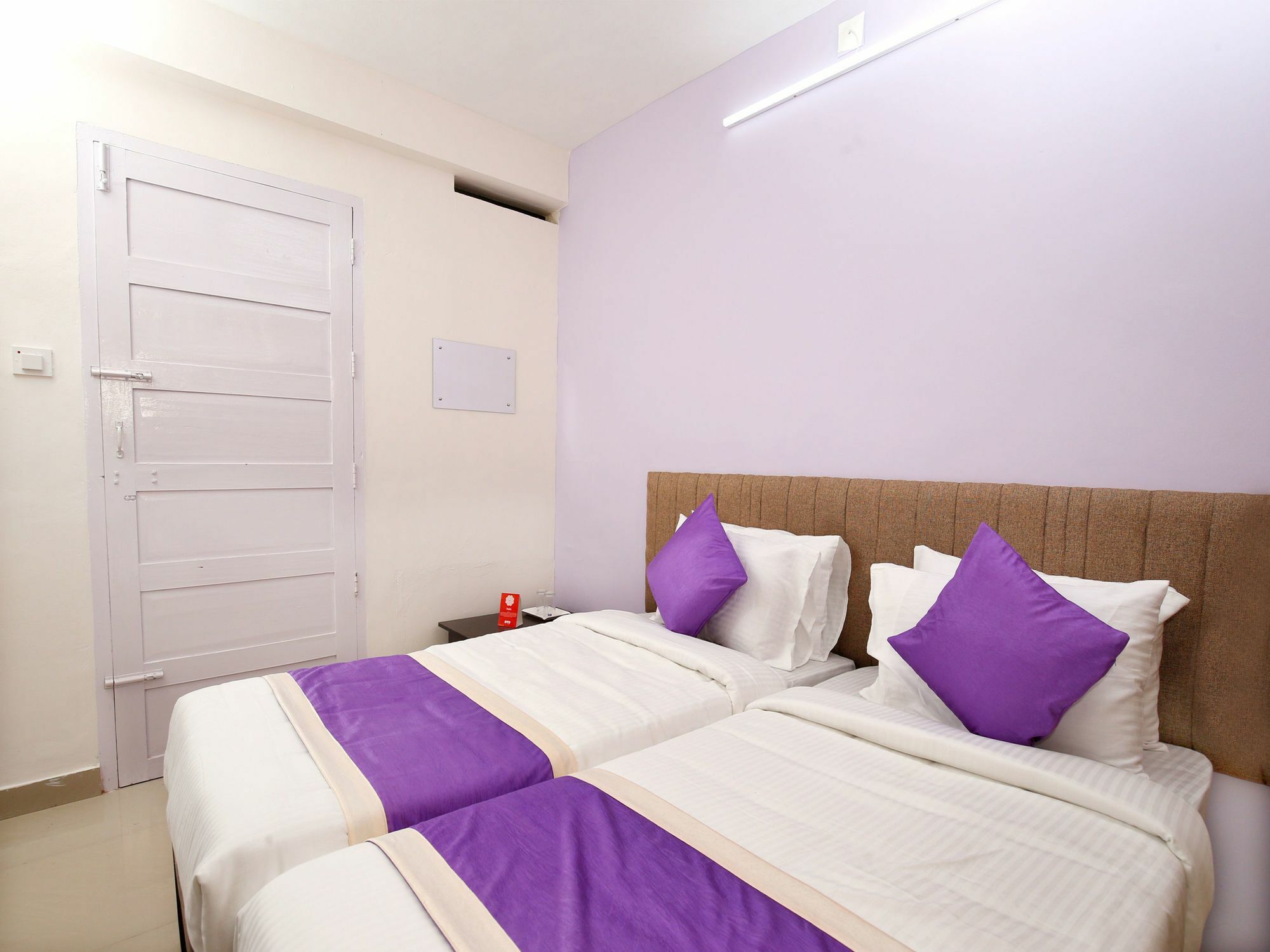 Oyo 9797 Hotel Vbee Plaza Thiruvananthapuram Exterior photo